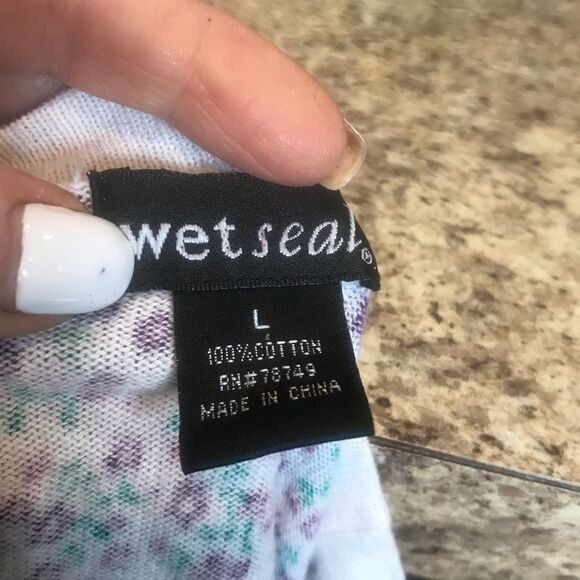 Wet Seal Large Purple White Floral Sweater - Picture 6 of 9